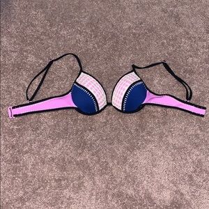 Victoria Secret size 32B bikini top